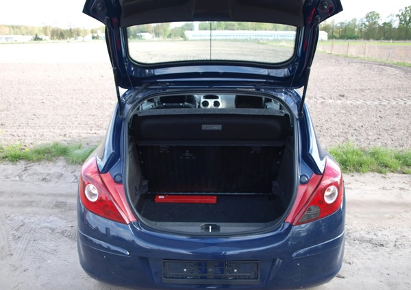Opel Corsa cena 15900 przebieg: 167000, rok produkcji 2009 z Góra małe 781